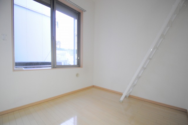 居室・リビング　※間取りに相違がある場合現況優先です。別部屋参考写真