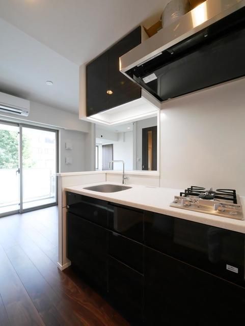 キッチン　写真は同タイプ住居です