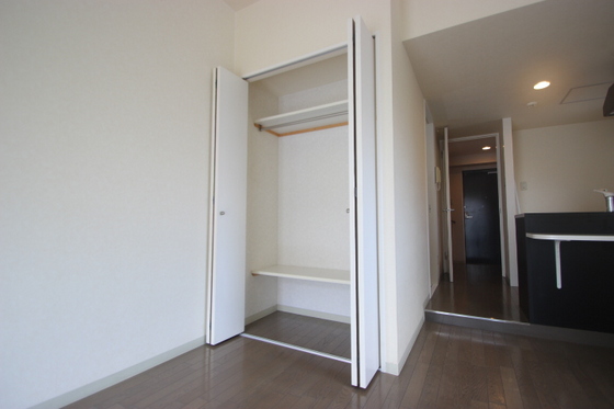 収納　※別部屋の写真です