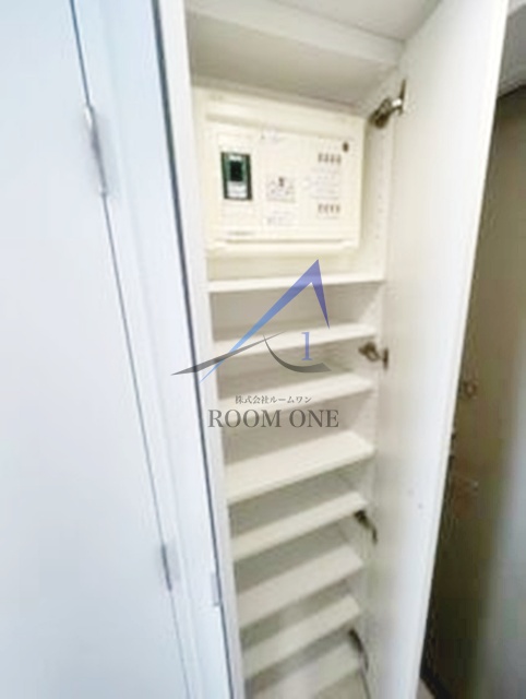 玄関　玄関です。