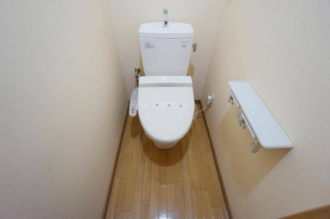 トイレ　トイレ