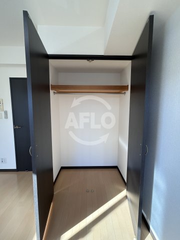 収納　ファーストワン江坂　クローゼット