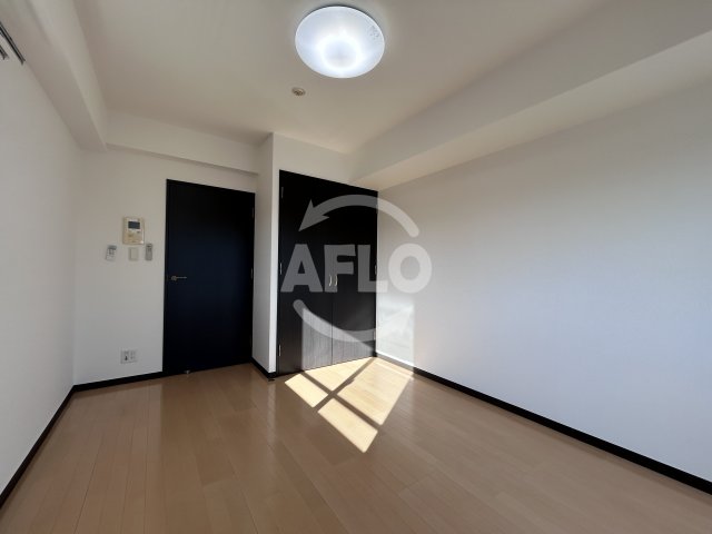 居室・リビング　ファーストワン江坂　リビング