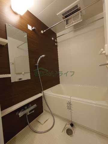 バス・シャワールーム　間取り違い　参考写真