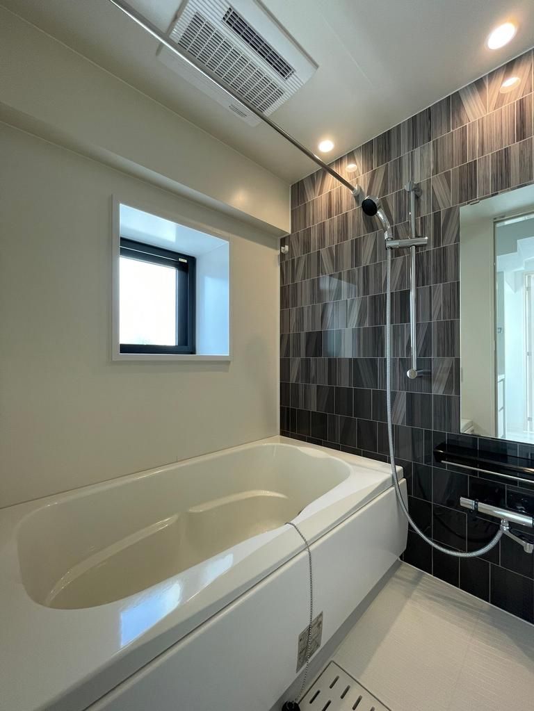 バス・シャワールーム　別部屋参考写真