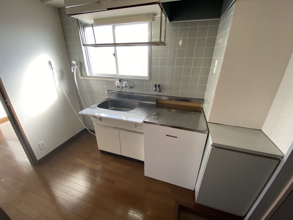 キッチン　窓のあるキッチン