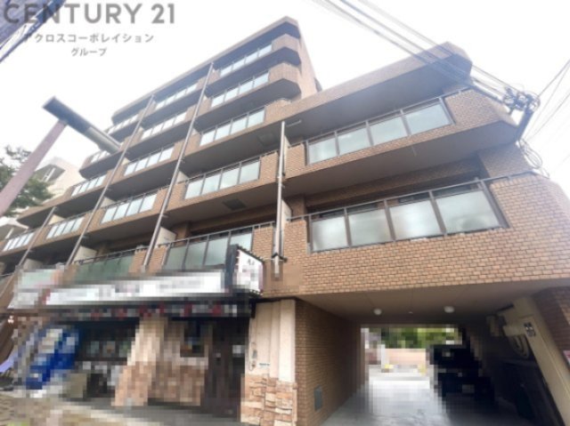 建物外観　オートロック付きで安心のセキュリティ♪