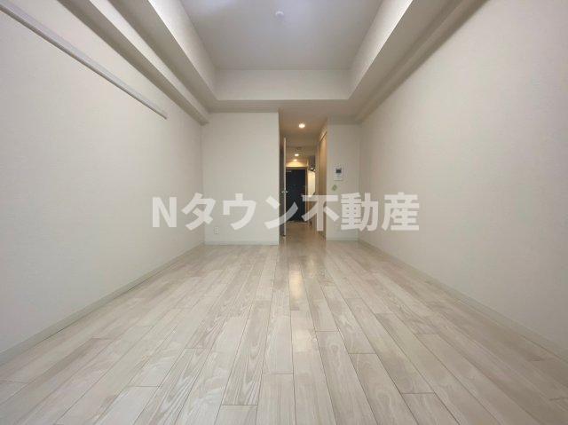 その他　こちらの居間で趣味の時間をお楽しみください