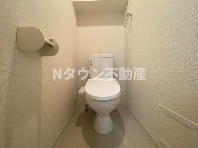 トイレ　清潔感のあるトイレです