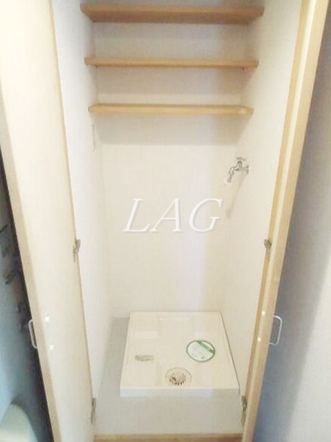 その他設備　室内洗濯機置き場です。