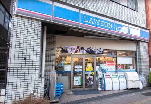 コンビニ　ローソン 西巣鴨駅前店（コンビニ）まで482m
