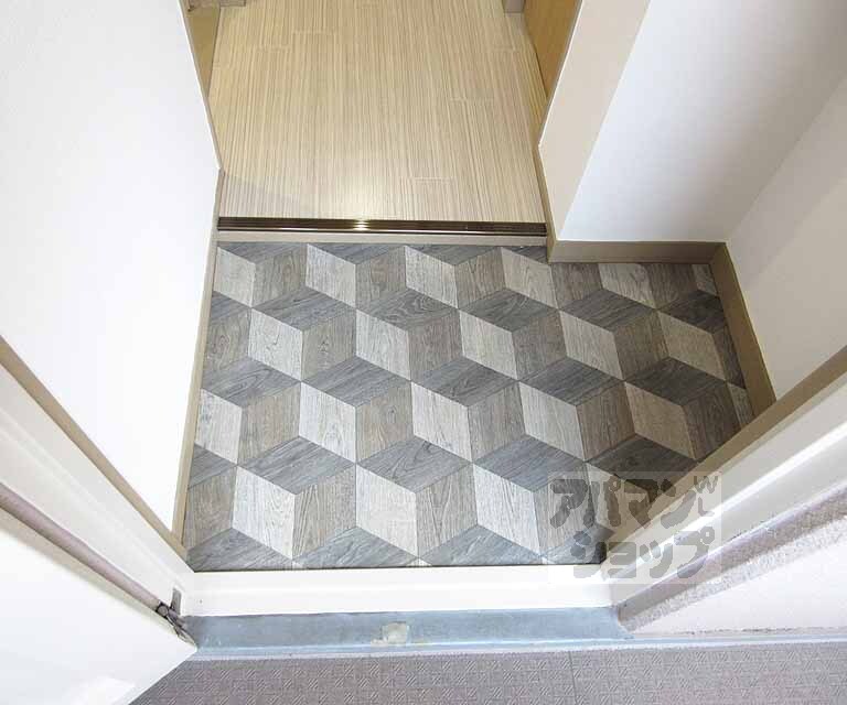 玄関　シューズボックスを置くスペースのある玄関です