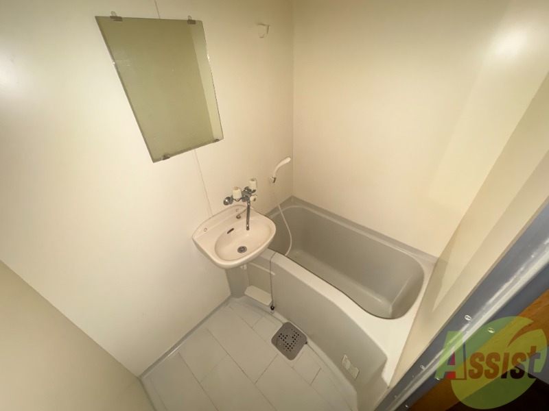 バス・シャワールーム　ゆったりくつろぐならお風呂はトイレ別がいいですよね