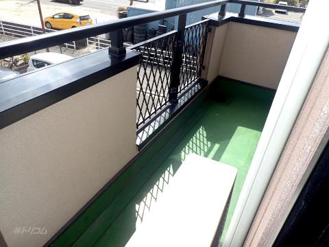 バルコニー　ベランダ