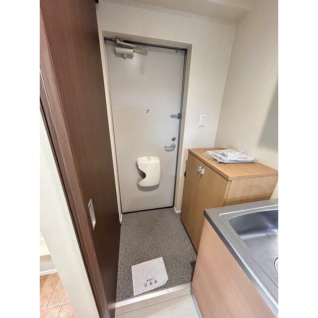 玄関　別部屋参考写真です