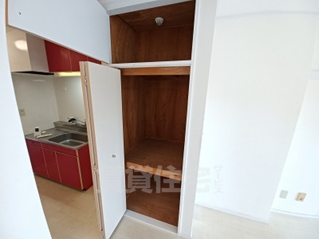 収納　同物件別部屋