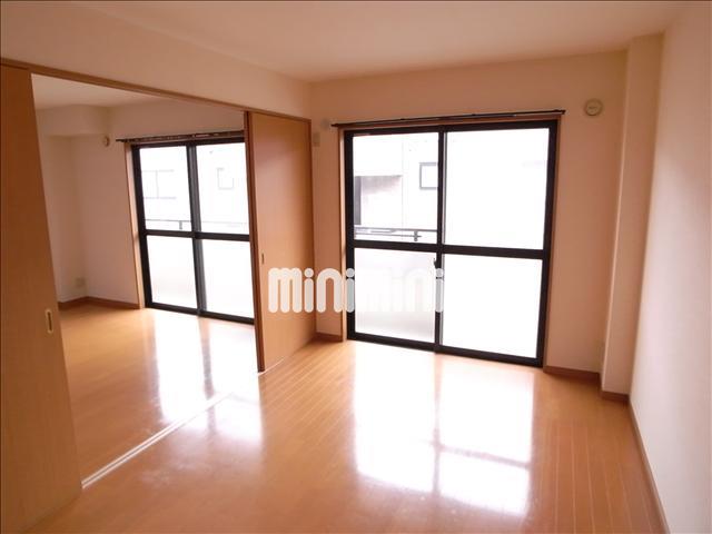 その他　南側　洋室６．８帖