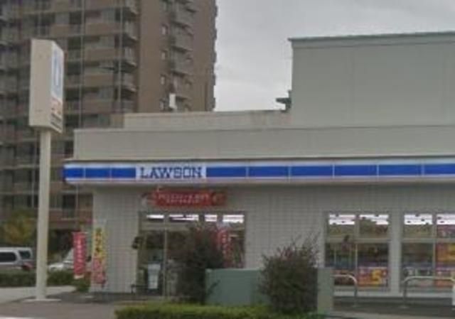 コンビニ　ローソン小松川三丁目店（コンビニ）まで578m