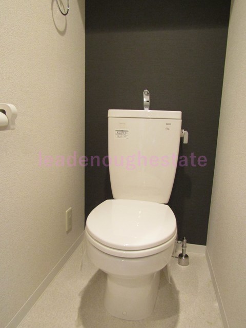 トイレ　同施工