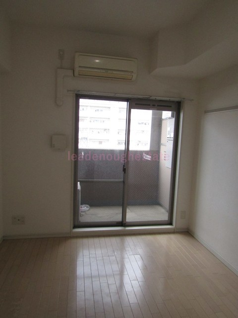 居室・リビング　同施工