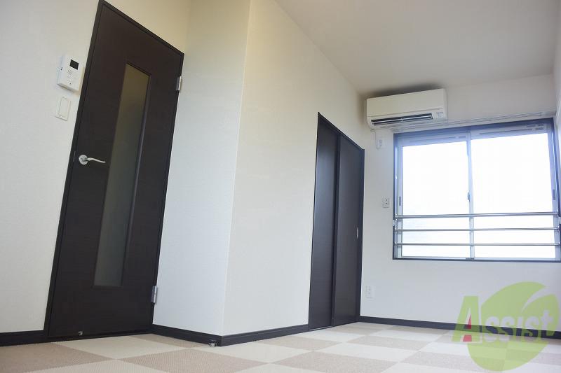 居室・リビング　広々スペースです！！