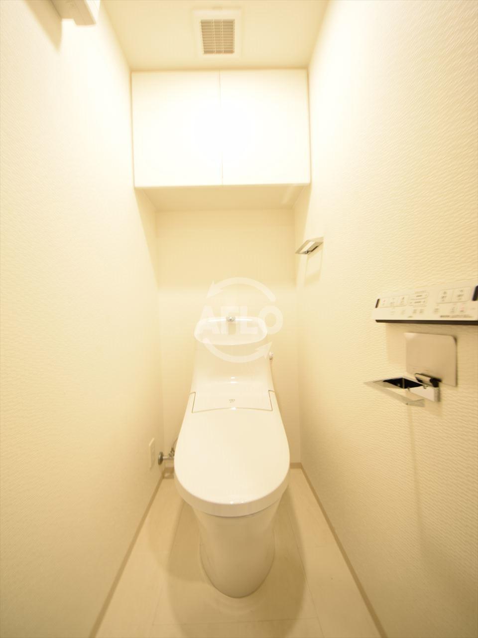 トイレ　エステムコート北堀江　トイレ