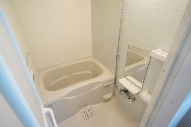 バス・シャワールーム　別号室