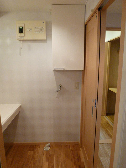 その他設備　洗濯機置場　写真は107号室です