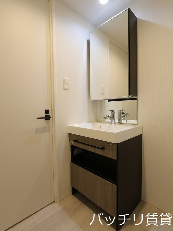 洗面設備　画像は同シリーズタイプの為、現状を優先いたします