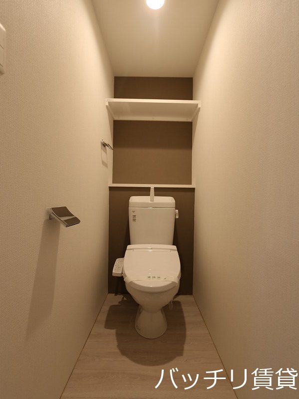 トイレ　画像は同シリーズタイプの為、現状を優先いたします