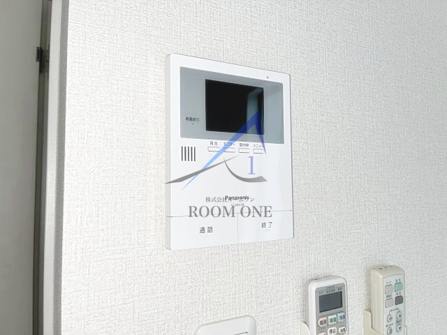 セキュリティ　モニター付きインターホンです。