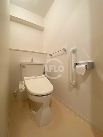 トイレ　アーバンエース上本町パル　トイレ