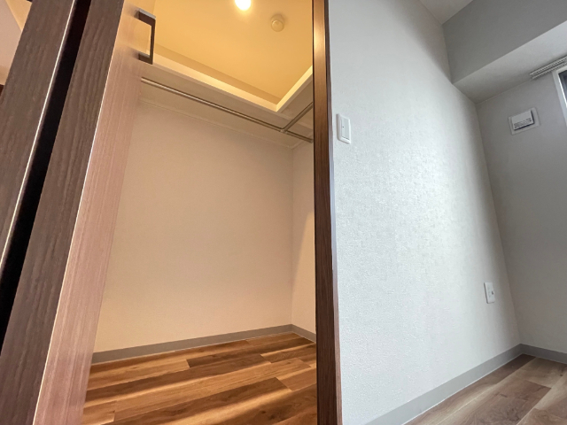 収納　ウォークインクローゼット