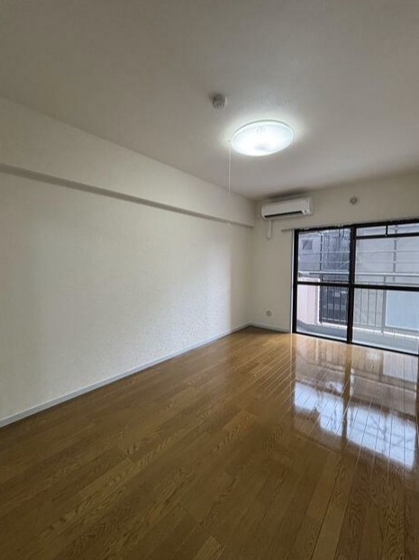 居室・リビング　他号室の写真になります。