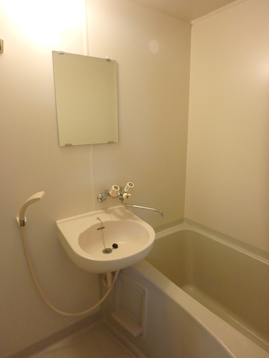 バス・シャワールーム　バス