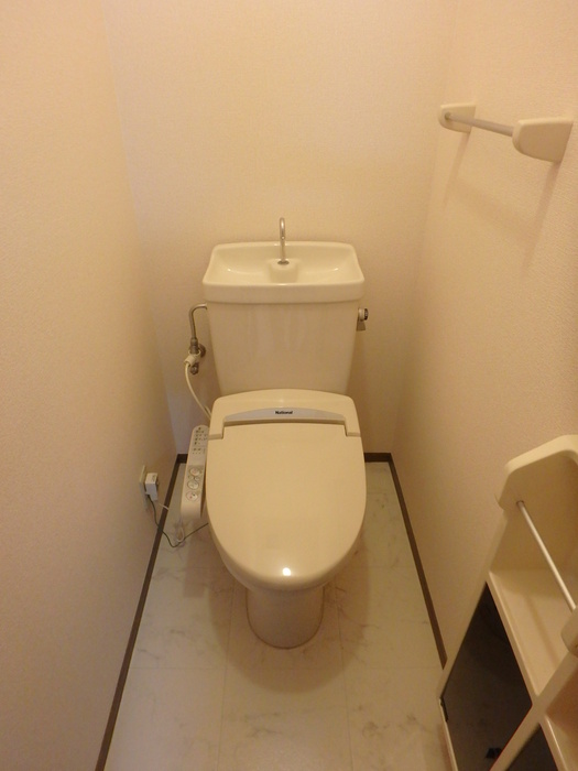 トイレ　トイレ