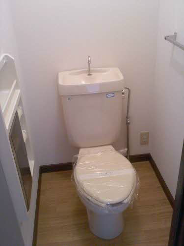 トイレ　トイレ