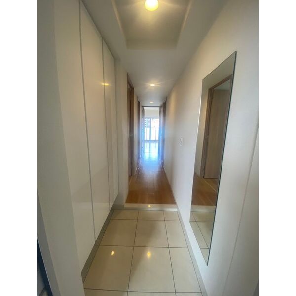 玄関　CITY SPIRE難波グレイス　玄関