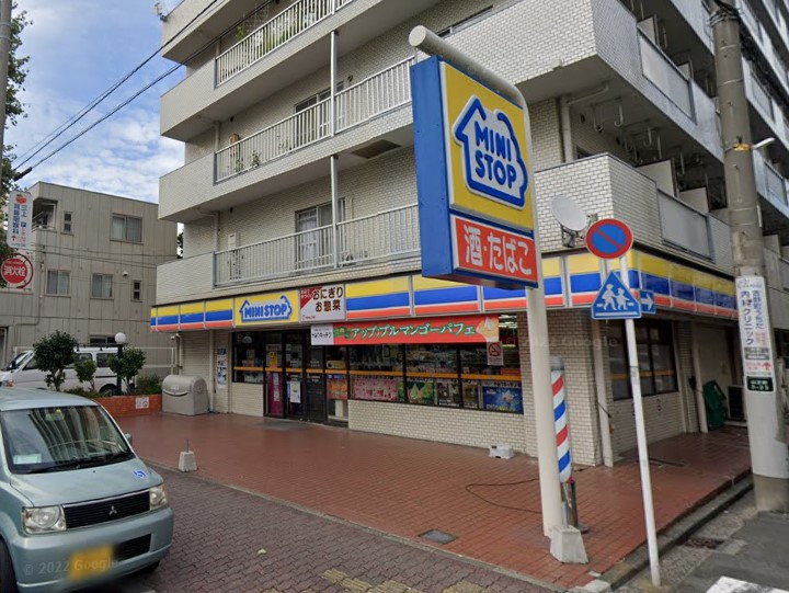 コンビニ　ミニストップ（コンビニ）まで395m