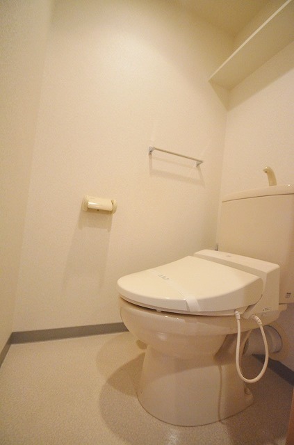 トイレ　別号室の写真です