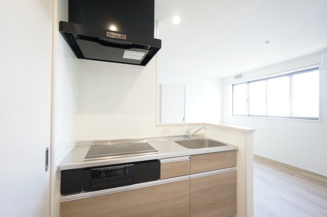 キッチン　水曜日、営業時間外もご相談ください！