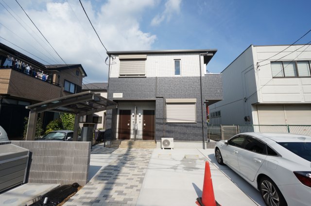 建物外観　物件、駅でお待ち合わせでのご案内歓迎！