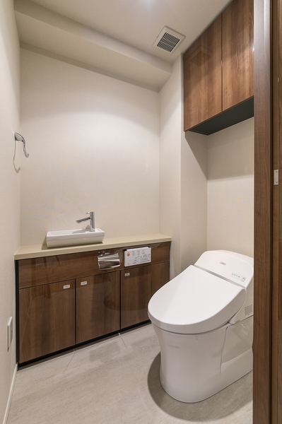 トイレ　参考写真