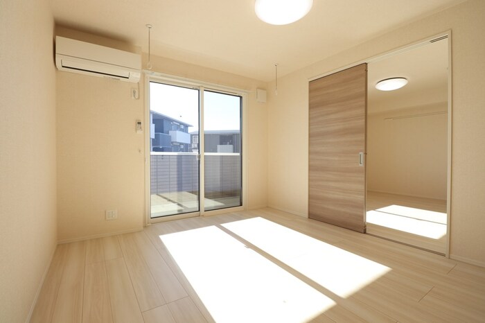 居室・リビング　リビング全景