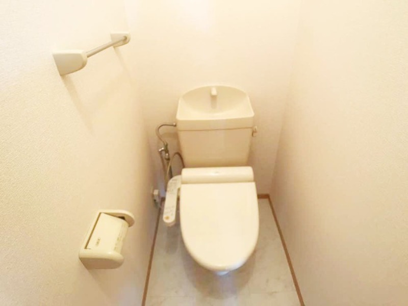 トイレ　図面と現状に相違がある場合には現状を優先