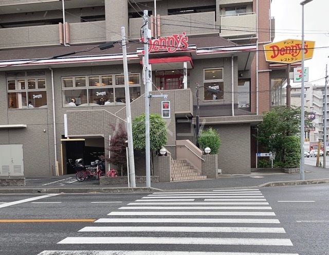 飲食店　デニーズ　西船橋店（飲食店）まで581m