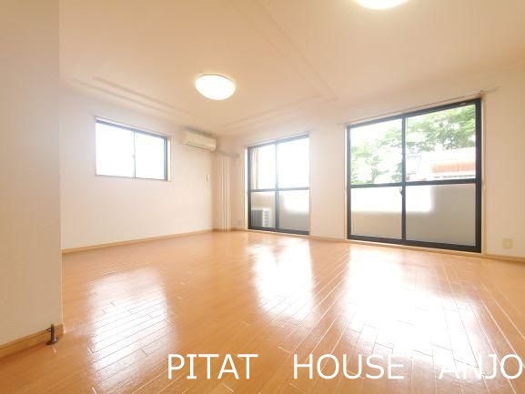 居室・リビング　参考写真