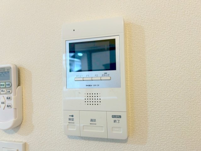 セキュリティ　★モニター付きインターホン★