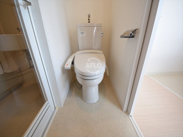 トイレ　クリスタルブライト本町東　トイレ