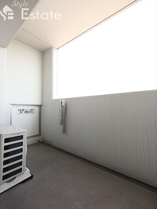 バルコニー　バルコニー